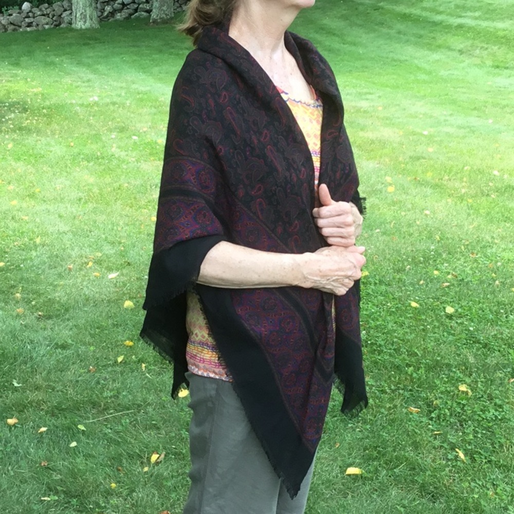 Brooks brothers - paisley shawl- EUC